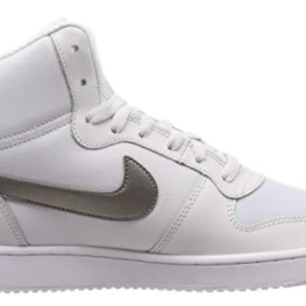 Nike White and Gray Sneakers